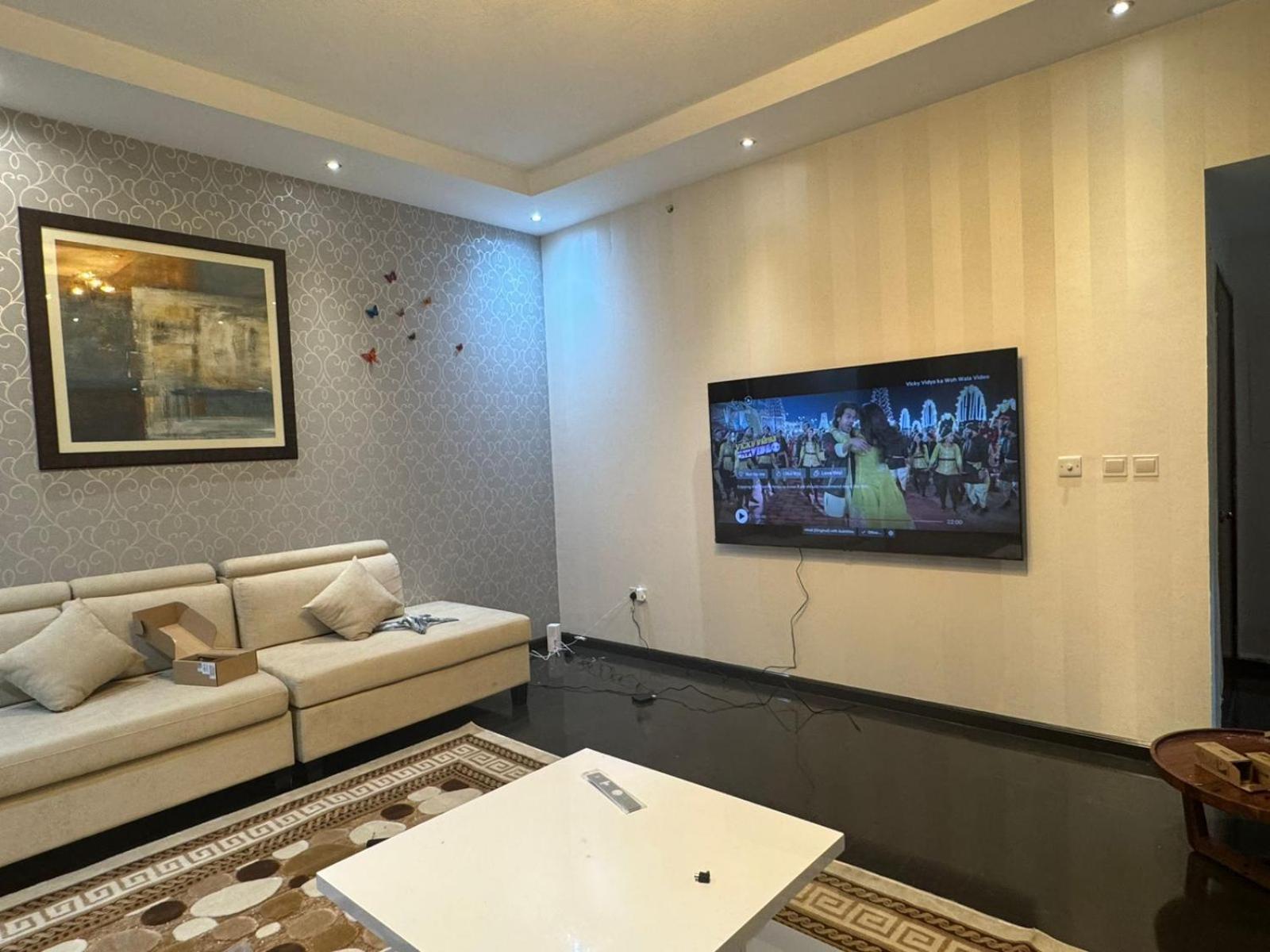 Sadaf 8 Jbr Luxury Master Bedroom Near Tram Dubai Exteriör bild